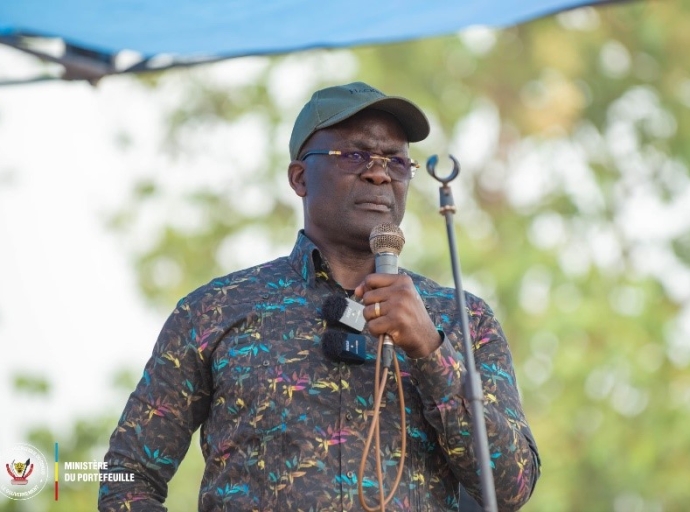 Soutien au Chef de l’Etat et adhésion massive des jeunes aux FARDC, Sud-Ubangi : Jean-Lucien Bussa au front de la mobilisation contre l'agression rwandaise !